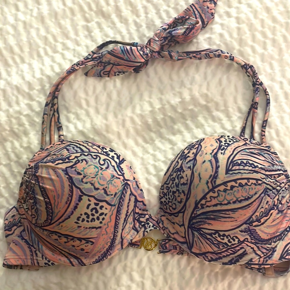 Like new size 34C bombshell bikini top from Victoria’s Secret